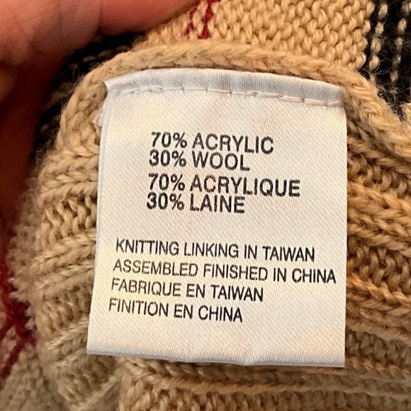 Vintage Knit Sweater Burberry vibe Old money Wool blend Plaid Tan/Black/Red S - Picture 10 of 15